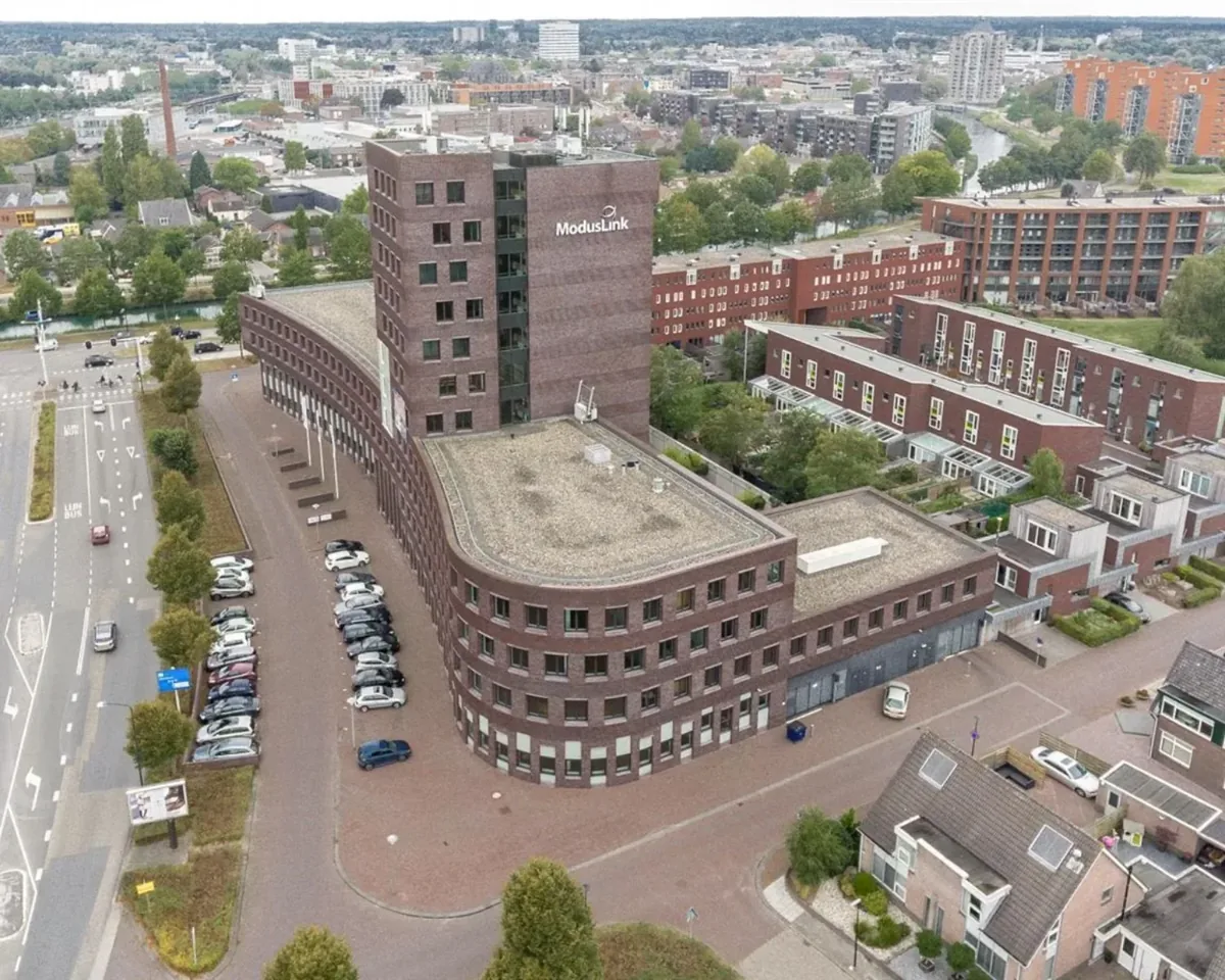 Kantoor van BaanClaesen in Apeldoorn, luchtfoto